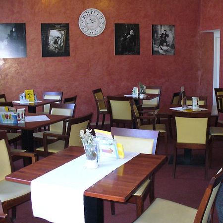 Hotel Slavia Tábor Εξωτερικό φωτογραφία