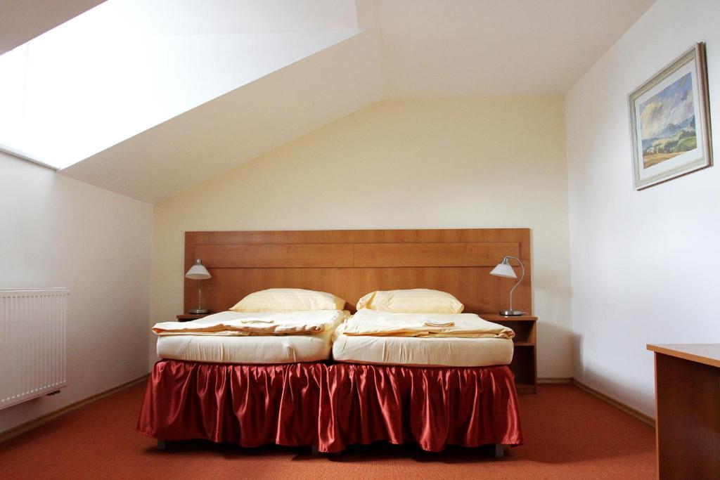 Hotel Slavia Tábor Δωμάτιο φωτογραφία
