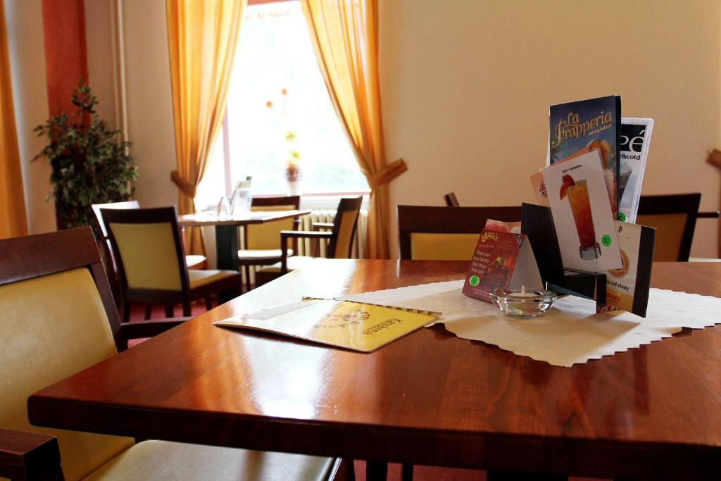 Hotel Slavia Tábor Εξωτερικό φωτογραφία