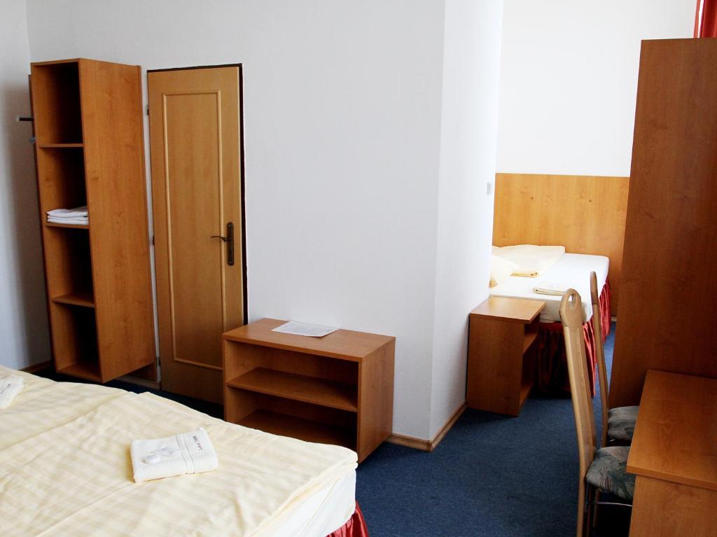 Hotel Slavia Tábor Δωμάτιο φωτογραφία